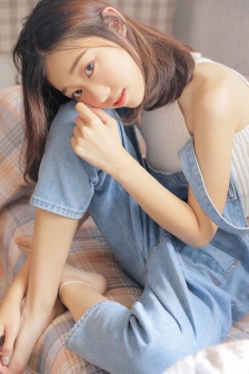 知道错了就转过去趴好